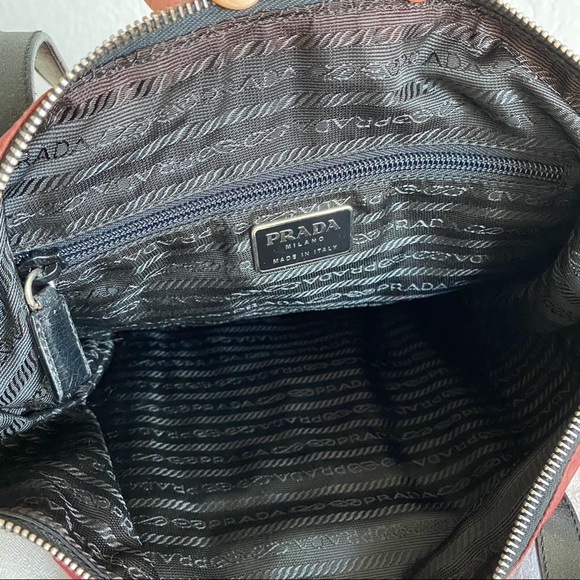 Prada red nylon shoulder bag - Picture 12 of 15